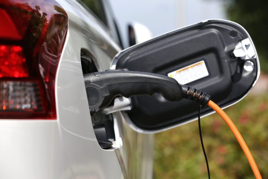 Wallbox Ladekabel Anschluss – Oranges Ladekabel