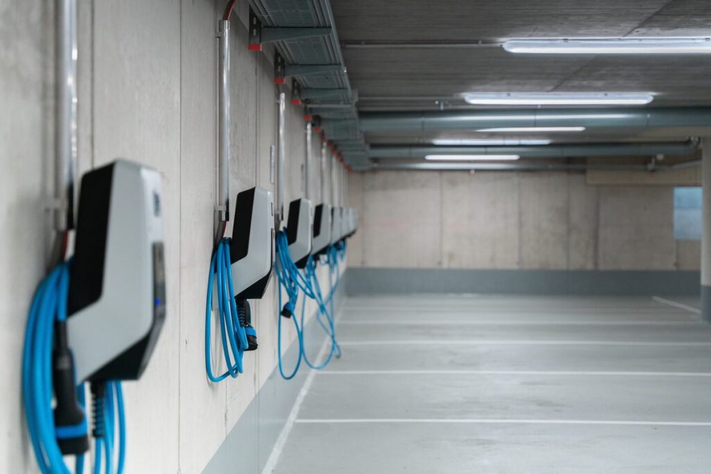 Wallbox Tiefgarage Ladesäulen – Mehrere Ladestationen